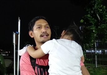 Akrab Bak Anak dan Ayah Kandung, Ibnu Jamil Ajak sang Putri Sambung Menemaninya Bermain Sepak Bola: Tanpa Dipaksa Dia Mau..