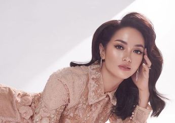 Pamer OOTD Kasual dan Simpel, Ririn Ekawati Gunakan Tas Seharga Rp 100 Juta, Tengok Penampakannya!