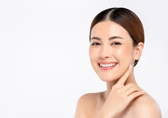 Biar Kulit Tak Rusak, Ini 5 Hal Wajib Diperhatikan Saat Beli Skincare!