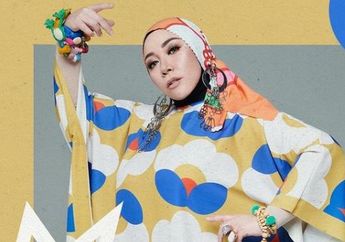 Nyentrik Abis, Penampilan Melly Goeslaw di Red Carpet 'Met Gala' Bikin Ngakak, Bersanding dengan Kim Kardashian hingga Tukang Bakso