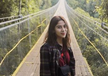 Berperan Jadi Hantu, Proses Makeup Adinda Thomas di Film Pemukiman Setan Bikin Bulu Kuduk Naik: Aku Kepanasan!