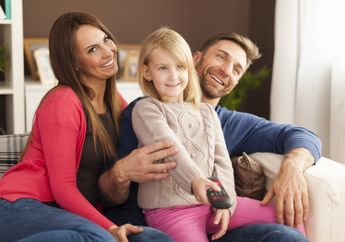 Penting! Ternyata Ini Manfaat dari Memberikan Pelukan untuk Anak