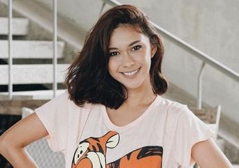 Klasik Menawan! Intip Ruang Tengah di Rumah Artis Nana Mirdad dan Andrew White yang Elegan Abis dan Berkonsep Unik