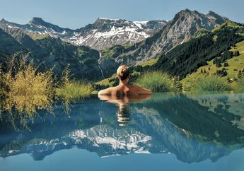 5 Kolam Renang dengan Pemandangan Paling Menakjubkan di Dunia, Mulai Terletak di Rooftop Hingga Dekat Pegunungan Alpen yang Bersalju