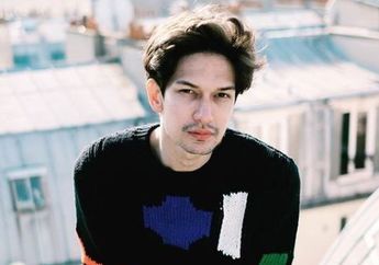 Biasa Pasang Tampang Cuek, Dimas Beck Akui Biasa Berubah Drastis Bak Anak Bocah Saat Berhadapan dengan Sosok Wanita Paling Penting dalam Hidupnya ini, Sang Aktor Banjir Kiriman Doa