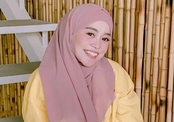 Lesti Kejora Lenggak-lenggok di Catwalk, Penampilan Istri Rizky Billar Bak Dewi di Kahyangan?