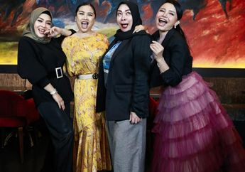 Rayakan Ulang Tahun Titi DJ dan Anto Hoed di Pembukaan Restoran Reino Barack, Syahrini: Malam Spesial, Semoga Bisa Silaturahmi Lagi