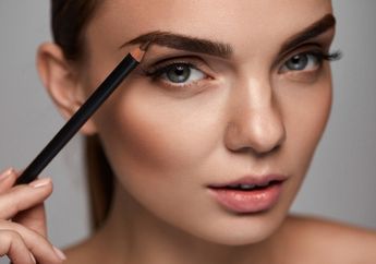 5 Rekomendasi Pensil Alis Murah Meriah Harga di Bawah 10 Ribu Rupiah