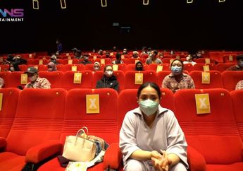 Sultan Abis! Demi Turuti Ngidam Nagita Slavina Nonton Conjuring 3 di Bioskop, Raffi Ahmad Langsung Sewa Satu Studio Buat Karyawan RANS Temani Sang Istri: Mau Nangis Gue