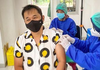 Hanung Bramantyo Sampai Istri Ridwan Kamil Positif Corona Meskipun Sudah Vaksin, Simak Kembali Hal yang Terjadi Pada Tubuh Usai Vaksinasi Covid-19, Kemenkes: Perlindungan Tetap Tidak 100 Persen