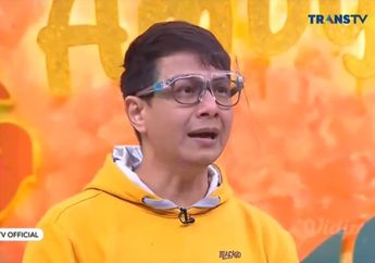 Delon Thamrin Dicium Penonton Saat Manggung, Bagaimana Reaksi Istri?