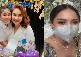 Geger Ayu Ting Ting Versus Nagita Slavina Perkara Kalung Berlian, Vanessa Angel Justru Pamer Dihadiahi Kalung Serupa Rp 300 Juta: Gue Jadi Deg-degan!