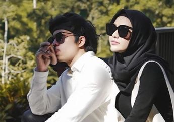 Pamer Foto Mesra Bareng Atta Halilintar, Aurel Hermansyah Santai Selampirkan Tas Senilai Rp 700 Juta di Bahunya, Netizen: Gak Berat Tuh Bawa Rumah