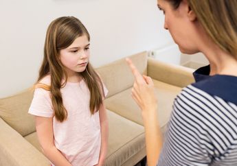 Si Kecil Ketahuan Berbohong, Bagaimana Orangtua Harus Bersikap Supaya Anak Tidak Mengulanginya Lagi?