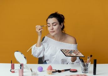 Professional Make Up Artist Bagikan Tips Make Up Tahan Lama Seharian Penuh, Kuncinya Harus Lakukan Ini Sebelum Merias!