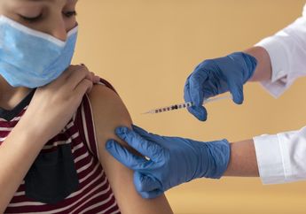 Tak Perlu Takut dengan Efek Samping Vaksin Covid-19, Ternyata Bisa Dicegah dengan 5 Cara Mudah Ini