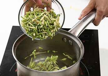 Siapa Bilang Rasa Pahit Bunga Pepaya Nggak Bisa Hilang? Coba Lakukan 4 Cara Ini Saat Mengolahnya, Pasti Ludes Disantap!