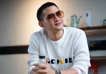 Wanita Berinisial W Gugat Rezky Aditya soal Pengakuan Anak dan Sejumlah Harta Kekayaan, sang Pengacara Beberkan Alasan Kliennya Minta Mobil dan Rumah