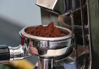 Jangan Buang dulu, 4 Bahan Ini Bisa Jadi Pupuk Alami Tanaman Hias