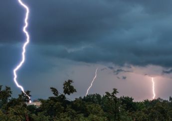 Inilah 7 Arti Mimpi Tentang Awan yang Punya Makna Tak Terduga, Waspada Jika Mimpi Awan Hitam hingga Disertai Angin Kencang !