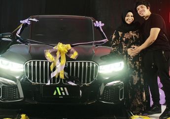 Atta Halilintar Beri Kado Ulang Tahun Mobil BMW Seri 7 Seharga Rp 2 Miliar, Aurel Hermansyah Auto Terkejut: Gila Lo