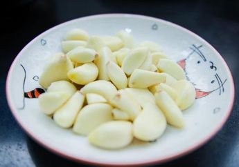 Bukan Kaleng-kaleng, Bawang Putih Ternyata Tak Hanya Nikmat Dijadikan Bumbu Masakan, Dipercaya Juga Mampu Turunkan Resiko Kanker Paru-paru!