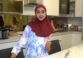 Kerja Kerasnya Sebagai YouTuber dengan 26 Juta Subscriber Membuahkan Hasil, Begini Penampakan Dapur di Rumah Artis Ria Ricis yang Luas dengan Nuansa Pink, Bikin Iri!