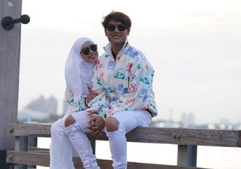 Pamer Foto Lawas Bareng Rizky Billar, Lesti Kejora Selipkan Pesan Menyentuh Ini untuk Sang Calon Suami