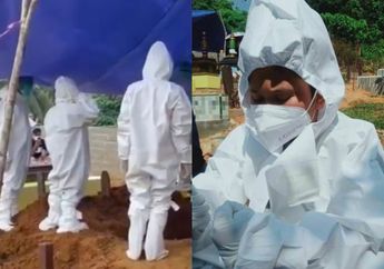 Jadi Yatim Piatu dalam Sekejap, Bocah 13 Tahun Ini Rela Kepanasan Pakai Baju Hazmat Demi Kumandangkan Adzan di Makam Orang Tuanya, Wajah Polosnya Sukses Sentuh Hati Publik