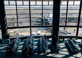 Kesabaran Membuahkan Hasil! Ini Arti Mimpi Berada di Bandara yang Berkaitan Erat dengan Kedamaian Hidupmu