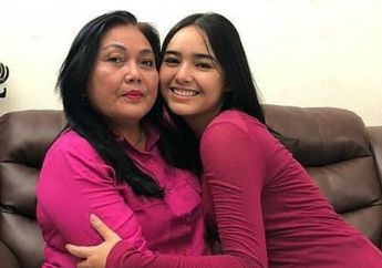 Bak Tak Kuasa Menahan Rindu, Amanda Manopo Pilu Kenang Kepergian sang Ibu Lewat Foto-Foto Ini : Sekarang Tinggal Kita Bertiga