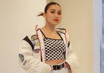 Bak Bungkam Telak Mulut Usil, Intip Desain Terkini Rumah Artis Ayu Ting Ting yang Baru, Bak Rumah Panggung nan Modern hingga Bikin Melongo!