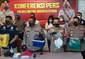 Detik-detik Suntikan Vaksin Covid-19 Kosong Berhasil Direkam, Sang Vaksinator Hanya Bisa Tertunduk Lemas Saat dengar Ancaman Penjara, Nasibnya Kini di Ujung Tanduk