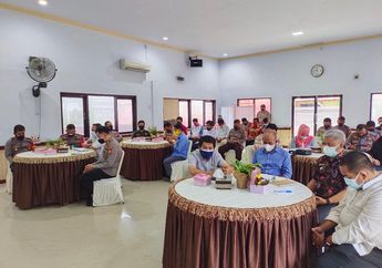 Targetkan Bansos Tepat Sasaran, Masyarakat Diminta Awasi Pembagian Bansos Selama Pandemi Covid-19 