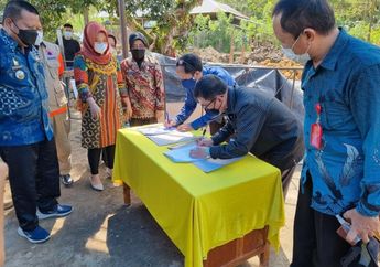 Lanjutkan Visi dalam Kemanusiaan, Yayasan Dana Kemanusiaan Kompas Salurkan Donasi Pembaca Kompas dalam Bentuk Pembangunan Kembali Bangunan SD di Mejene, Sulawesi Barat