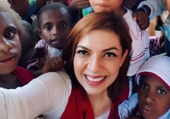 Dikenal Sebagai Sosok Kritis Hingga Bikin Kicep Para Pejabat dengan Pertanyaannya yang Menohok, Tengok Cantiknya Najwa Shihab yang Lakukan Hal Unik Ini di HUT ke-76 RI