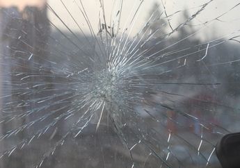 Pelemparan Batu ke Kaca Truk Meresahkan Banyak Orang, ini Nasib Akhir sang Oknum Pelaku