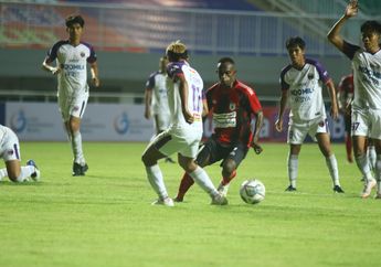 Curi Satu Gol, Pelatih Persipura Bicara Bocah 19 Tahun yang Sanggup Lompati Bek Jangkung Inggris