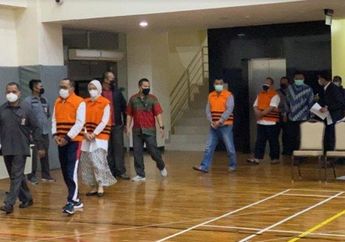 Bravo! Bupati Probolinggo dan Suaminya Kompak Garong Uang Rakyat, Terima Suap Jual Beli Jabatan, Segini Tarifnya untuk Duduki Kursi di Pemerintah Daerahnya