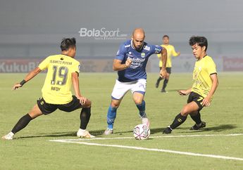 Persib Jadi Korban Keputusan Kontroversial Wasit, Robert Alberts Minta Liga 1 Pakai VAR