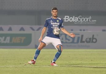 Ambisi Bek Persib Bandung Redam Keganasan Ezechiel Ndouassel