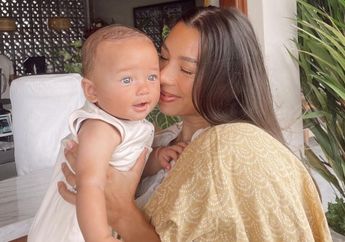 Pilih Urus Anak Sendirian Tanpa Bantuan Pengasuh, Jennifer Bachdim Selalu Sendawakan Putranya Setelah Minum ASI, Apa Manfaatnya?