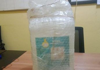 Sakit Hatinya Sudah di Ubun-Ubun! Remaja 15 Tahun Ini Nekat Menjebak Temannya Minum Ciu yang Ternyata Diisi Cairan Pembersih Ini,  5 Orang Meninggal Dunia!