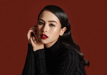 Senangnya Bukan Kepalang Fotonya Mejeng di Times Square New York, Maudy Ayunda Pamerkan Potret hingga Semangat Minta Hal Ini ke Netizen