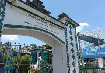 Perumahan 'Angling Darma' Pandeglang Sempat Dikira Halu Seperti 'Sunda Empire', Warga Sekitar Ungkap Kebaikan Baginda Sultan hingga Beri Pujian Selangit