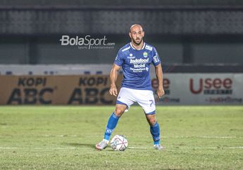 Pesan Menyentuh Gelandang Timnas Palestina untuk Kiper Persib yang Sedang Cedera Parah