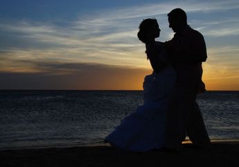 Jangan Kegeeran Dulu! Ternyata Ini Arti Mimpi Berpacaran dengan Selebriti yang Harus Diwaspadai