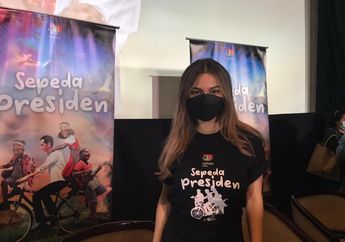 Berakting di Film 'Sepeda Presiden', Ariel Tatum Rela Ubah Warna Rambut