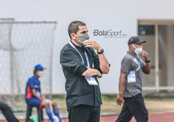 Jelang Lawan Persebaya, Eduardo Almeida Punya Kabar Buruk untuk Arema FC