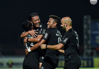 Sang Mantan Gagal Penalti, Persib Bungkam Bhayangkara FC di Seri Kedua Liga 1
